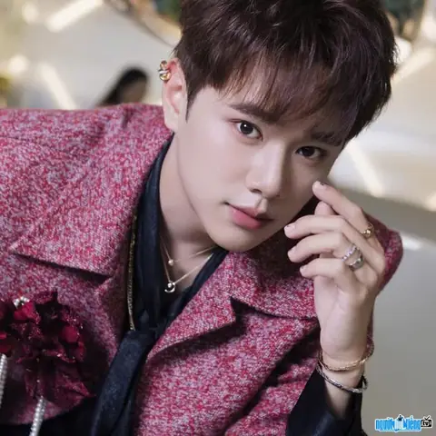 Tiktoker Con C&ograve; Đ&acirc;y L&agrave; Ai? Hồ Sơ Qu&acirc;n Trương, Series Mẹ Miền Bắc & Giải Tiktok Awards 2025