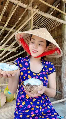 Huyền Phi Tiktoker L&agrave; Ai? Tiểu Sử, Sự Nghiệp V&agrave; H&agrave;nh Tr&igrave;nh "tho&aacute;t Ngh&egrave;o" B&aacute;o Hiếu Cha Mẹ Từ Tiktok Shop