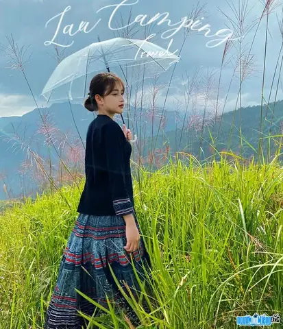 Tiktoker Mẩy Linh Yên Bái: Hồ Sơ & Hành Trình Từ Cô Gái Người Mông Thành Kol Triệu Follower Mang Hồn Tây Bắc Tiktoker Mẩy Linh Yên Bái: Hồ Sơ & Hành Trình Từ Cô Gái Người Mông Thành Kol Triệu Follower Mang Hồn Tây Bắc