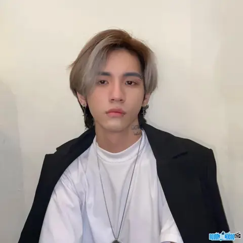 Hồ Sơ Tiktoker Nguyễn Hữu Vượng (valeri): Tiểu Sử, Sự Nghiệp & Các Video Hot Nhất Hồ Sơ Tiktoker Nguyễn Hữu Vượng (valeri): Tiểu Sử, Sự Nghiệp & Các Video Hot Nhất