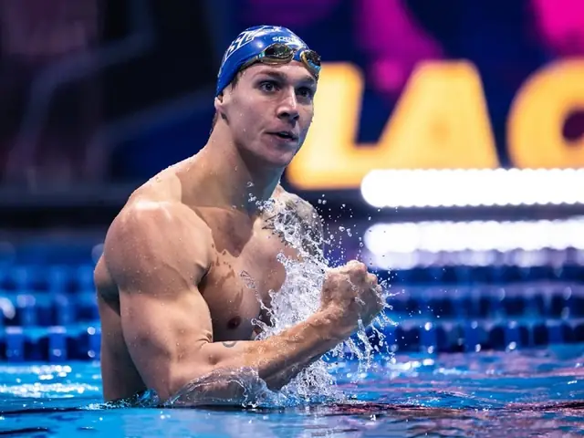 Tiểu Sử Vđv Bơi Lội Tyler Clary: Thành Tích, Sự Nghiệp & Tranh Cãi Nổi Tiếng Với Phelps Tiểu Sử Vđv Bơi Lội Tyler Clary: Thành Tích, Sự Nghiệp & Tranh Cãi Nổi Tiếng Với Phelps