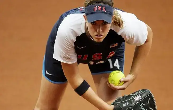 Monica Abbott: Hồ Sơ Sự Nghiệp, Thành Tích Đỉnh Cao Và Di Sản Của "nữ Hoàng Chém Gió" Softball Thế Giới Monica Abbott: Hồ Sơ Sự Nghiệp, Thành Tích Đỉnh Cao Và Di Sản Của "nữ Hoàng Chém Gió" Softball Thế Giới