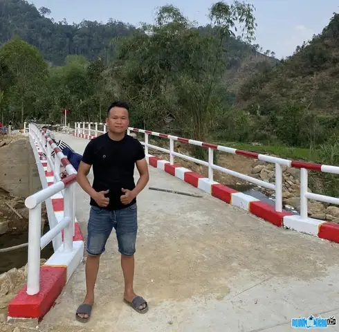 Youtuber A T&uacute; (g&aacute;i Bản) L&agrave; Ai? Tiểu Sử, H&agrave;nh Tr&igrave;nh Từ Kỹ Sư Thủy Sản Đến Người Lan Tỏa Văn H&oacute;a T&acirc;y Bắc