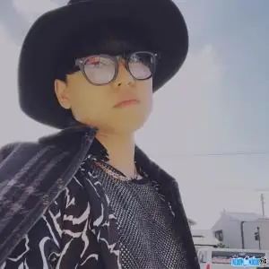 Ai Là Youtuber Xe Đầu Kéo Vlog? Tính Năng, Hoạt Động Và Sự Thật Thú Vị Ai Là Youtuber Xe Đầu Kéo Vlog? Tính Năng, Hoạt Động Và Sự Thật Thú Vị